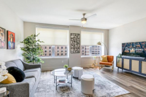 Elegant Condo near French Quarter and Bourbon St